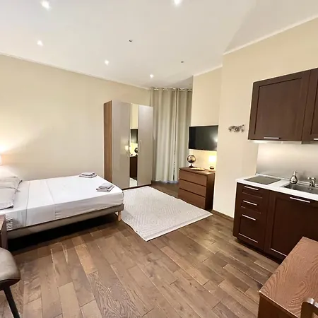 Italy Vacation Hotel apartamentowy Triest