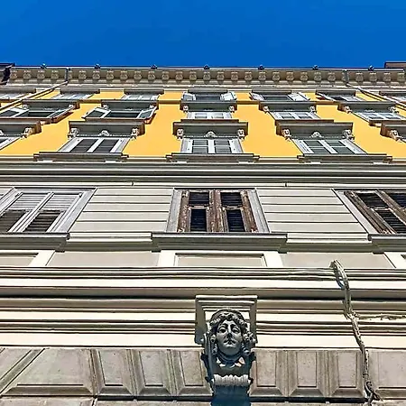 Italy Vacation Hotel apartamentowy Triest
