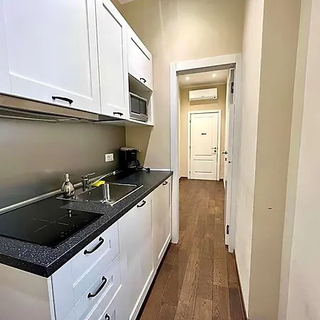 Italy Vacation Hotel apartamentowy 3*