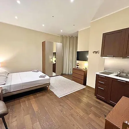 Italy Vacation Hotel apartamentowy
